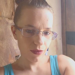 Meet your Posher, Annie